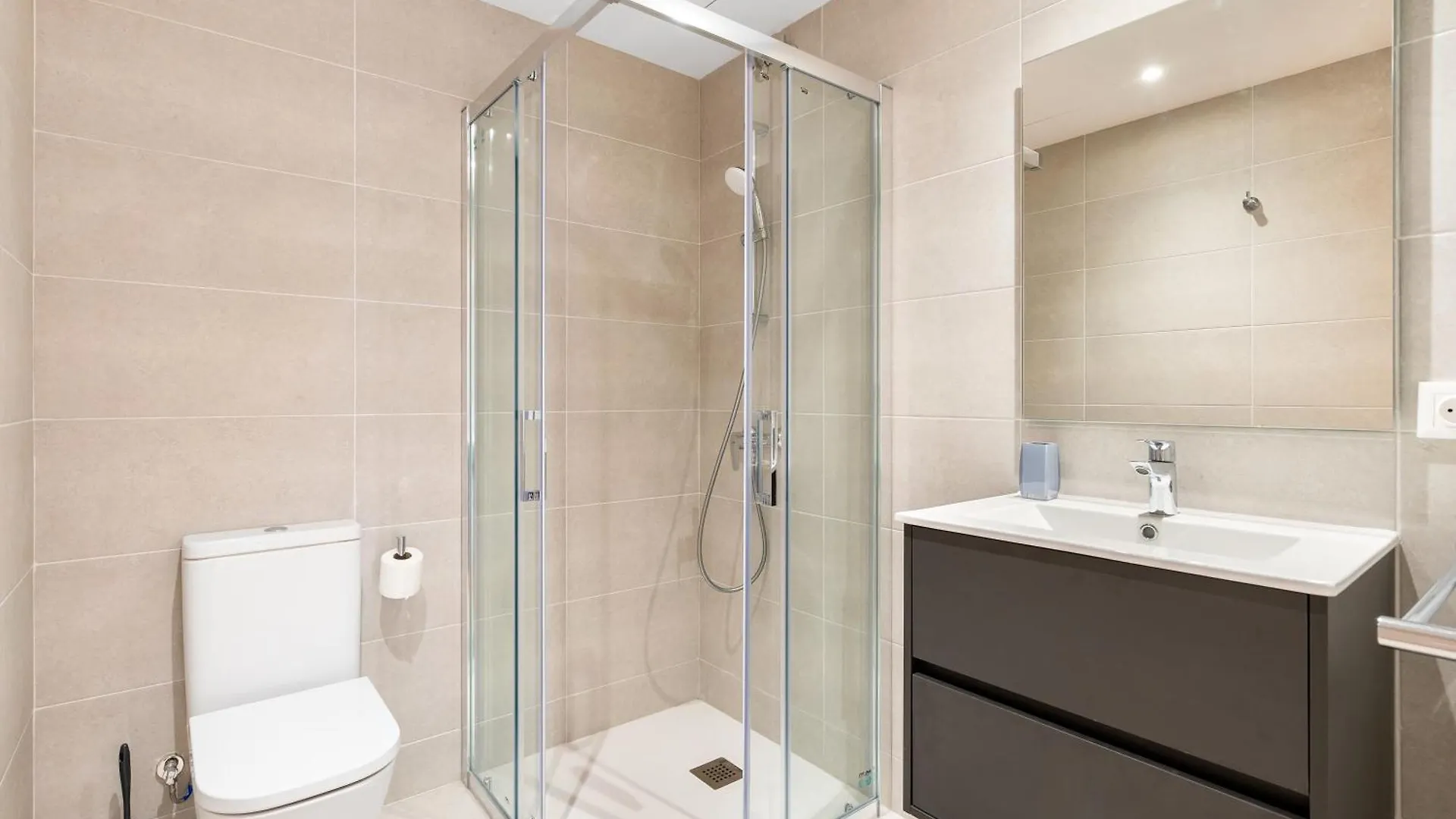Diagonal Mar Oasis With Pool And Parking Apartment Barcelona Spain