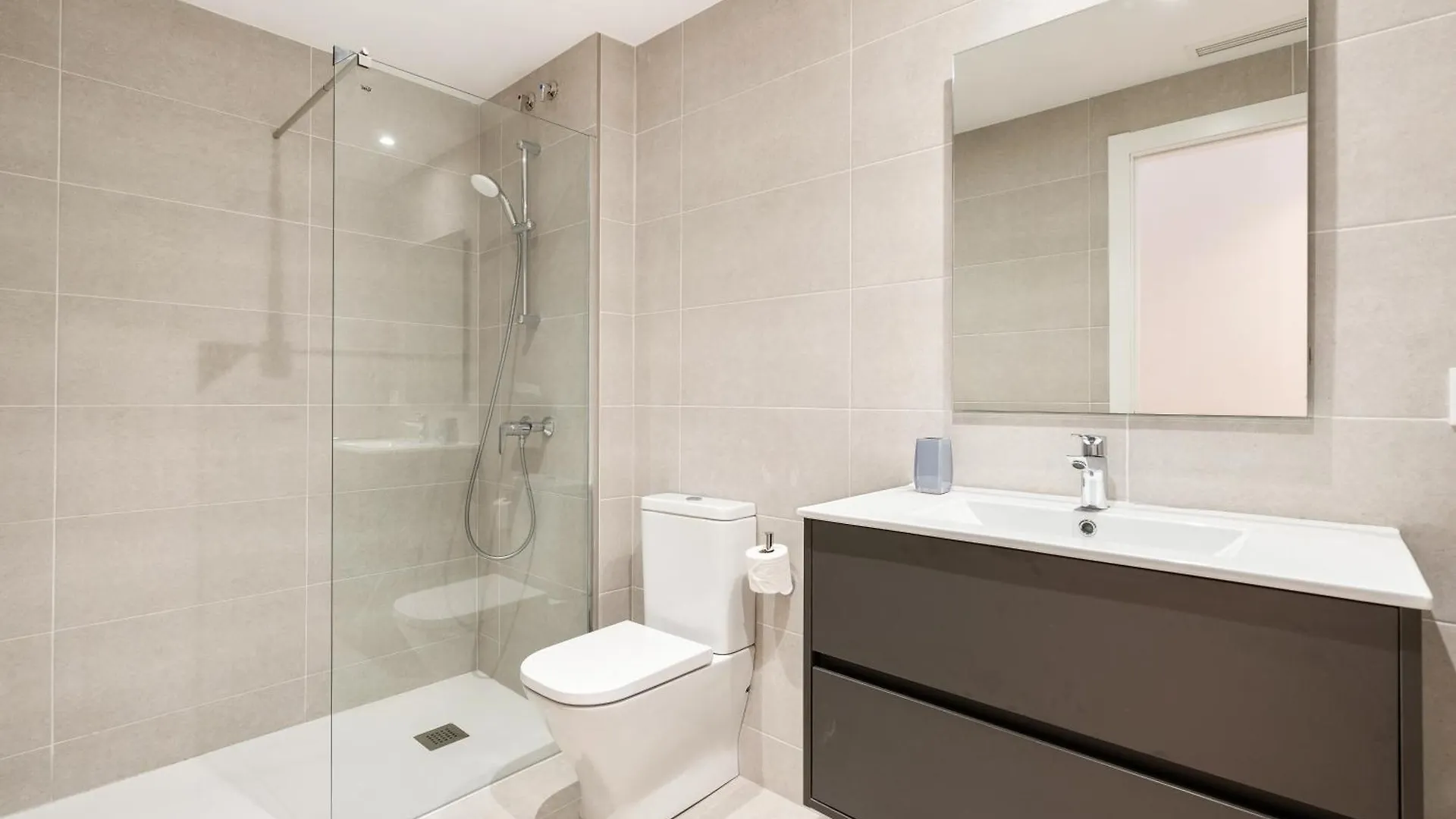 Diagonal Mar Oasis With Pool And Parking Apartment Barcelona