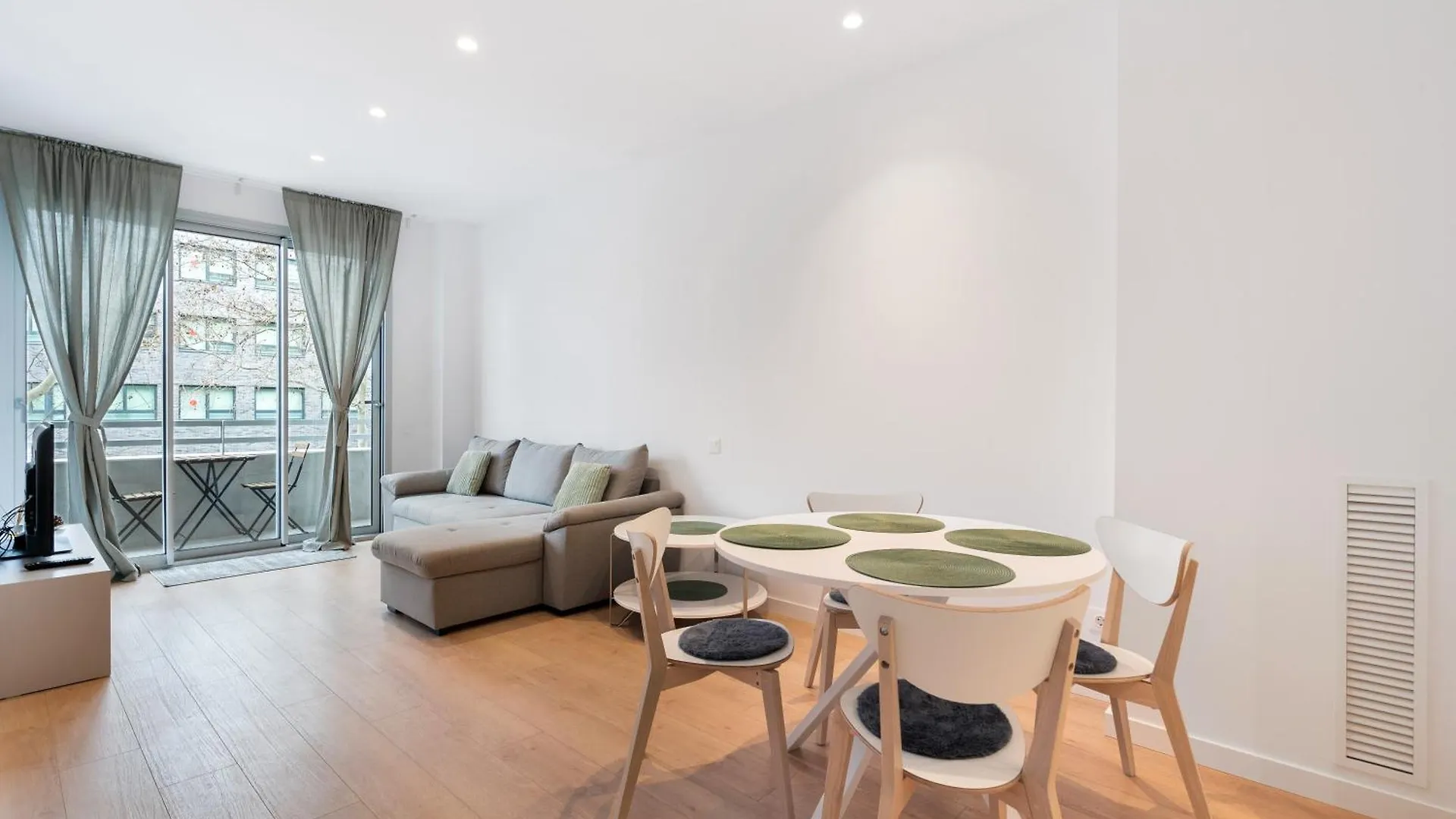 Diagonal Mar Oasis With Pool And Parking Lejlighed Barcelona 0*,